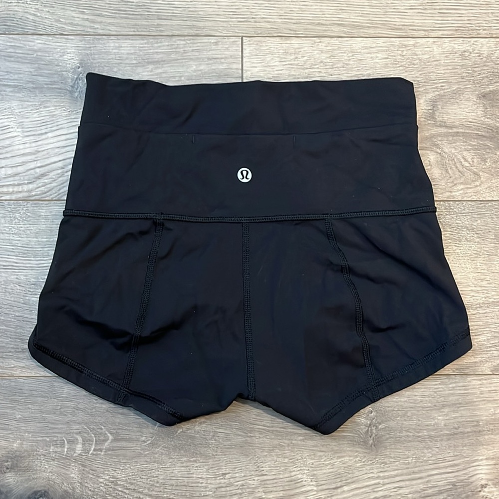 Lululemon High-Rise 2” Shorts - Picture 1 of 3